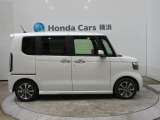 全長339cm、幅147cm、高さ179cmのお車になります。