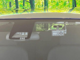 【トヨタセーフティセンス】走行中に前方の車両等を認識し、衝突しそうな時は警報とブレーキで衝突回避と被害軽減をアシスト。より安全にドライブをお楽しみいただけます。
