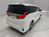 この度は当店のお車をご覧になっていただき、誠にありがとうございます。ぜひじっくりとご検討下さい。気軽にお問合せ・お見積りお待ちしております。