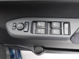 愛知ダイハツではお車をご購入頂いた後が本当のお付き合いのスタートだと思っています。 ですので定期点検や車検もお得なパックをご用意してお客様に頼りにされるダイハツディーラーを目指しています☆