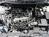 1.5リッターガソリンエンジンを搭載。スカイアクティブテクノロジーで開発された新世代の低燃費かつハイパワーなエンジンです。