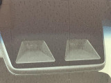 安心装備のスマートアシスト付きです☆ フロントガラス上部のステレオ式カメラで安全運転をサポートしてくれます☆