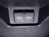 【USB給電】今では当たり前のUSB給電ソケットがついております。 スマホやデジカメなど出先や災害時の充電も可能です♪