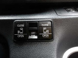 両側パワースライド装備です♪運転席から開け閉めの操作・ON/OFFの切替えも可能です♪