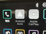スマホとクルマをつなぐことで、これまでのナビに加えて、いろんなサービスが楽しめます。