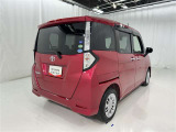 コンパクトカーは荷物も積めて小回りもききます!街乗りには便利なお車です!