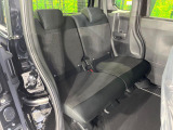 高品質なオリジナルフロアマットもオプションにてご用意しております。お好きなデザインやカラーをお車に合わせて選んでいただくことができます♪