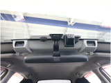 アイサイトVer.3搭載。プリクラッシュブレーキや車線逸脱警報、誤発進抑制などの機能が充実した運転支援システムです。全車速追従機能付きクルーズコントロールも備え、快適で安全なドライブをサポートします。