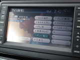 お車選びをお楽しみ頂けるよう、在庫車の展示スペースを十分に確保しております。