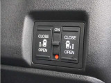 ◆両側電動スライドドア◆狭い駐車場でも乗り降りが楽々♪お子様が隣の車にドアを当ててしまう心配もございません!小さなお子様連れの方もこれで安心。