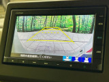 【バックカメラ】駐車時に後方がリアルタイム映像で確認できます。大型商業施設や立体駐車場での駐車時や、夜間のバック時に大活躍!運転スキルに関わらず、今や必須となった装備のひとつです!
