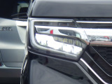 ★LEDヘッドライト搭載★ 白っぽく光る明るく省電力なLEDライト!先進的な白い輝きでフロントフェースを引き締めます☆