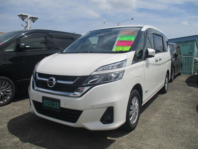 日産 セレナ 
