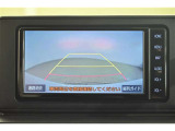 バックガイドモニターで、後方を確認しながら安心して駐車することができます。運転初心者も熟練者も必須の機能ですよ!