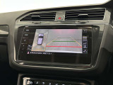 バックカメラが装備されております。安心して駐車が可能です。