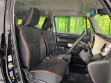 運転席シート廻りは使用感も少なく、良好な状態となっています。丁寧に使われていたことがよくわかりますね。