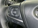ステアリングスイッチ装備!運転しながら手元でオーディオの操作などができます。
