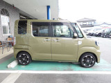 雪道安心4WD☆ナビ☆ETC☆ドラレコ☆CD再生☆DVD再生☆Bluetooth☆両側電動スライド☆禁煙車☆シートヒーター