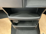 2段のトレイが付いているので散乱しがちな小物もすっきり収納できます♪