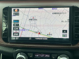 純正ナビゲーションがあなたをしっかり目的地までサポートします。スマホのナビとは自車位置精度が違います。純正ナビなら保証も対象で安心です。