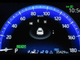 ディスプレイには運転に必要な様々な情報を表示します。