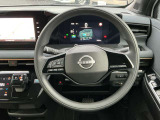 ハンドルは軽やかに回り、気持ちよく運転が出来ます。