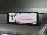 360度ビューモニターを装備!【駐車の際、ナビ画面に車を真上から捉えた映像が映ります。駐車の際にとても便利な装備です♪