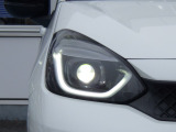 ★LEDヘッドライト搭載★ 白っぽく光る明るく省電力なLEDライト!先進的な白い輝きでフロントフェースを引き締めます☆