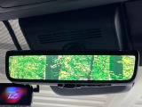 【デジタルインナーミラー】後席の大きな荷物や同乗者で後方が確認しづらい時でも安心!カメラが撮影した車両後方の映像をルームミラー内に表示。クリアな視界で状況の確認が可能です!