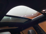 ◆LIBERALAは、輸入車選びの新たなスタイルを提案するインポート・セレクト・ブランドです。オーナー様となる方がクルマから直接感じる感性を第一にした、最良の一台との出会いをコーディネートいたします。