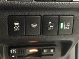 ホンダが推し進める総合先進安全装備のセンシング搭載! 衝突や斜線はみだしなどの危険が予測される時、センサーが警告。ヒューマンエラーを高度先進技術が補完してくれます。
