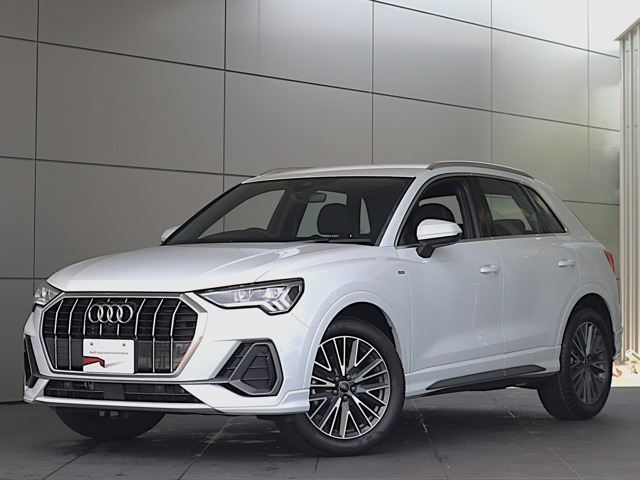 Q3 35 TFSI Sライン