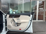 ◆LIBERALAは、輸入車選びの新たなスタイルを提案するインポート・セレクト・ブランドです。オーナー様となる方がクルマから直接感じる感性を第一にした、最良の一台との出会いをコーディネートいたします。