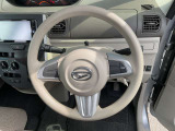 ちょうどいい大きさのハンドルです♪スイスイ運転できますよ♪