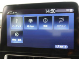 ナビゲーション付き。タッチパネル式で使いやすく、お出かけもラクラクです。