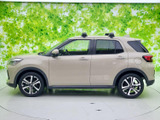 ロッキー 1.0 プレミアム 4WD 
