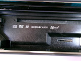 フルセグテレビ搭載。DVD・CD再生、USB入力Bluetoothオーディオに対応しています。