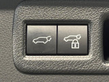 【パワーバックドア】スマートキーや運転席のボタンを押すだけでリアゲートが自動で開閉します!荷物を持っている時や、高い位置にあるバックドアを閉める際に便利な機能です♪
