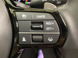 右側のステアリングスイッチはHondaセンシング系のスイッチ他にセレクターホイールを装備。スピードメーター内・マルチインフォメーション・ディスプレーの各表示が確認できます。