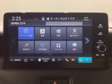 純正メモリーナビとバックカメラ付☆bluetoothオーディオでドライブも好きな音楽を聴いて楽しめます。TV視聴も可能です☆
