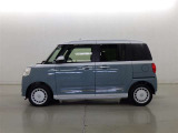 両側パワースライドドア付きだから、狭い駐車スペースなどでの 乗り降りラクラク!小さなお子さまのいるご家庭には嬉しい装備。