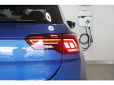 LEDテールランプの為、後続車からの視認性を高めています。