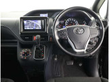 見通しのよいすっきりとした視界で、誰でも運転しやすいです。運転のしやすさは疲れにくさにも繋がりますよ♪