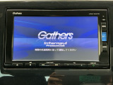 純正メモリーインターナビ付きです!CD・DVD再生、ミュージックサーバー、フルセグTV視聴、Bluetooth接続可能です!