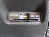 【バックカメラ装備済み】駐車の際の心強い味方!ガイドを見て確認しながら駐車できるので安全です。
