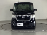 LEDヘッドライトを装備しています。LEDヘッドライトはとても明るく、雨の日や夜間走行も安全・安心です。