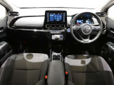 見通しのよいすっきりとした視界で、誰でも運転しやすいです。運転のしやすさは疲れにくさにも繋がりますよ♪