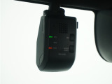 ◆ドライブレコーダー◆映像・音声などを記録する自動車用の装置です。 もしもの事故の際の記録はもちろん、旅行の際の思い出としてドライブの映像を楽しむことができます。