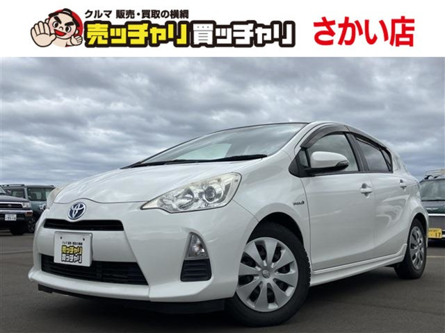 トヨタ アクア 