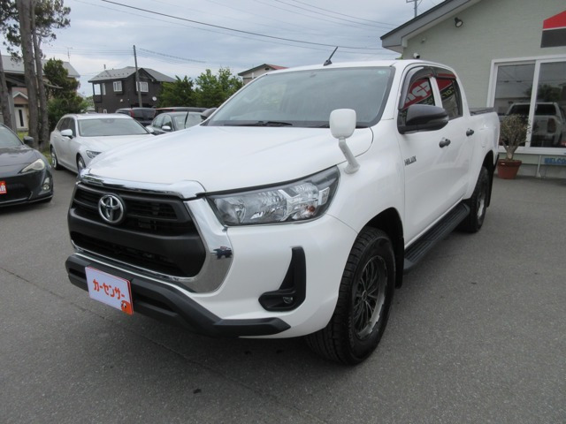 ハイラックス 2.4 X ディーゼル 4WD 